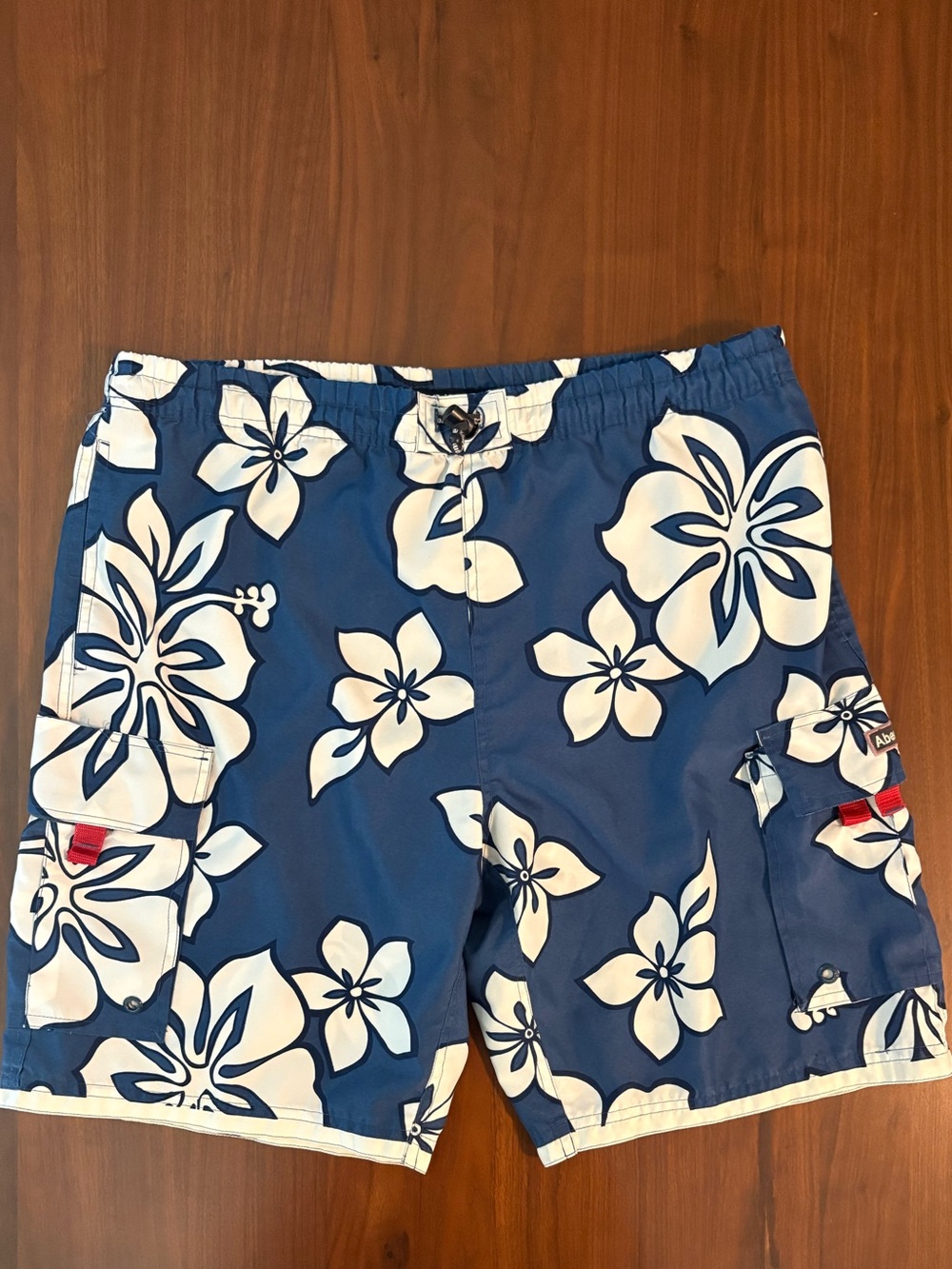 Vintage Abercrombie & Fitch Hawaiian cargo swim trunks